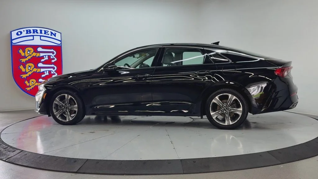 Used 2024 Ebony Black Kia EX image 7