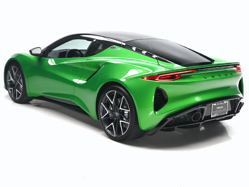 New 2027 EOS Green Lotus  image 6