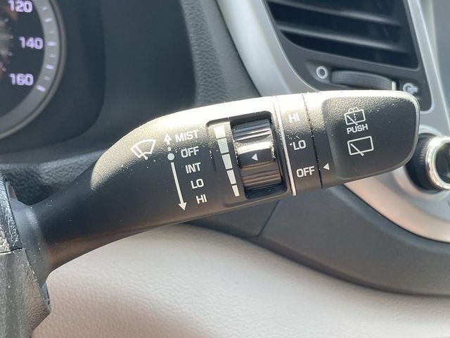 Used 2018 Silver Hyundai SEL image 24