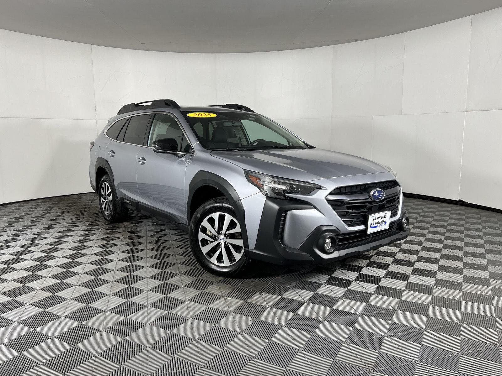 Used 2025 Ice Silver Metallic Subaru Premium image 24