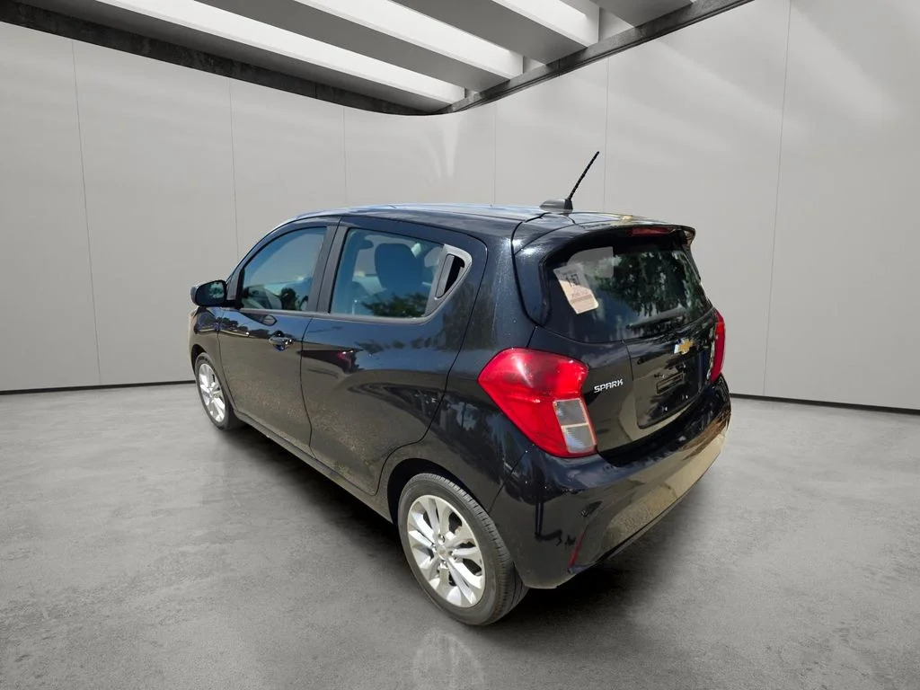 Used 2021 Mosaic Black Metallic Chevrolet 1LT image 6