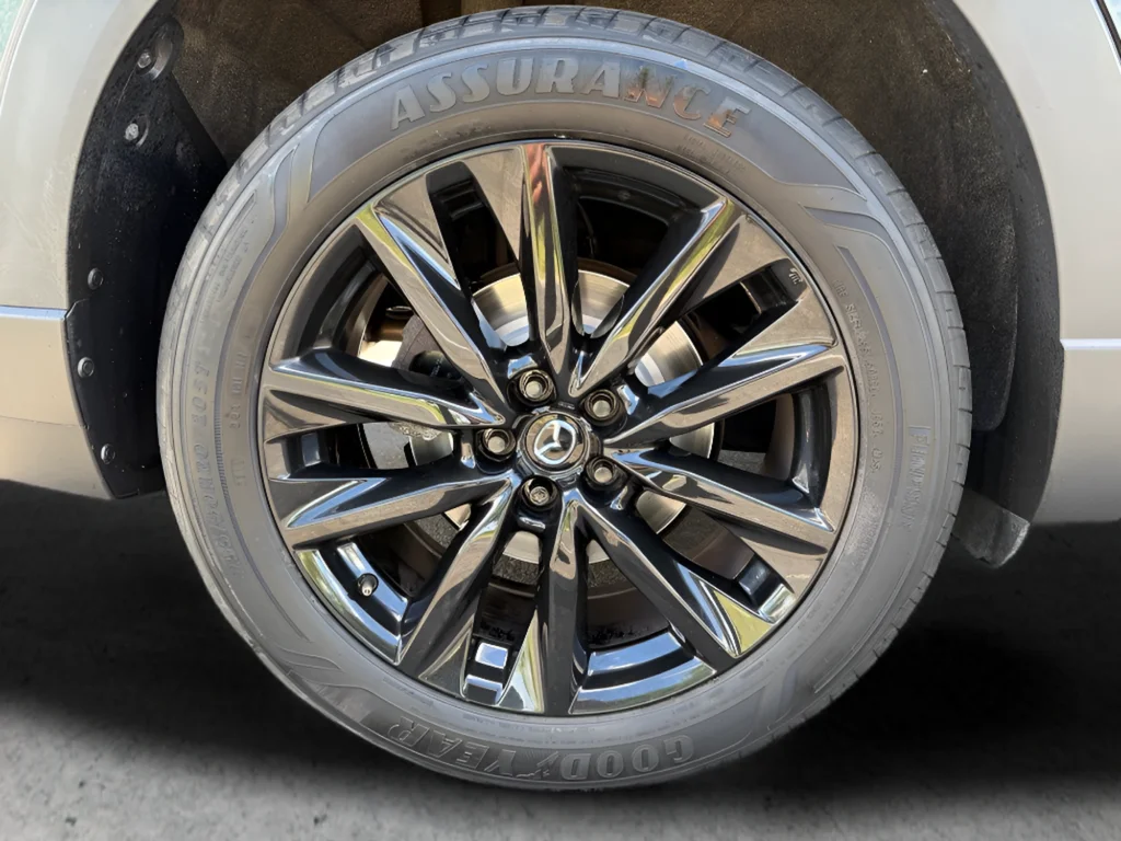 Used 2023 Gray Mazda Carbon Edition image 33