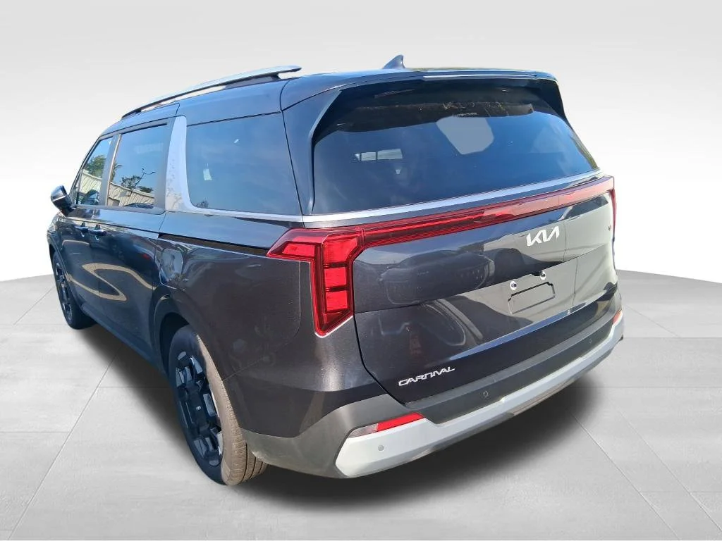 Certified Used 2026 Gray Kia EX image 6