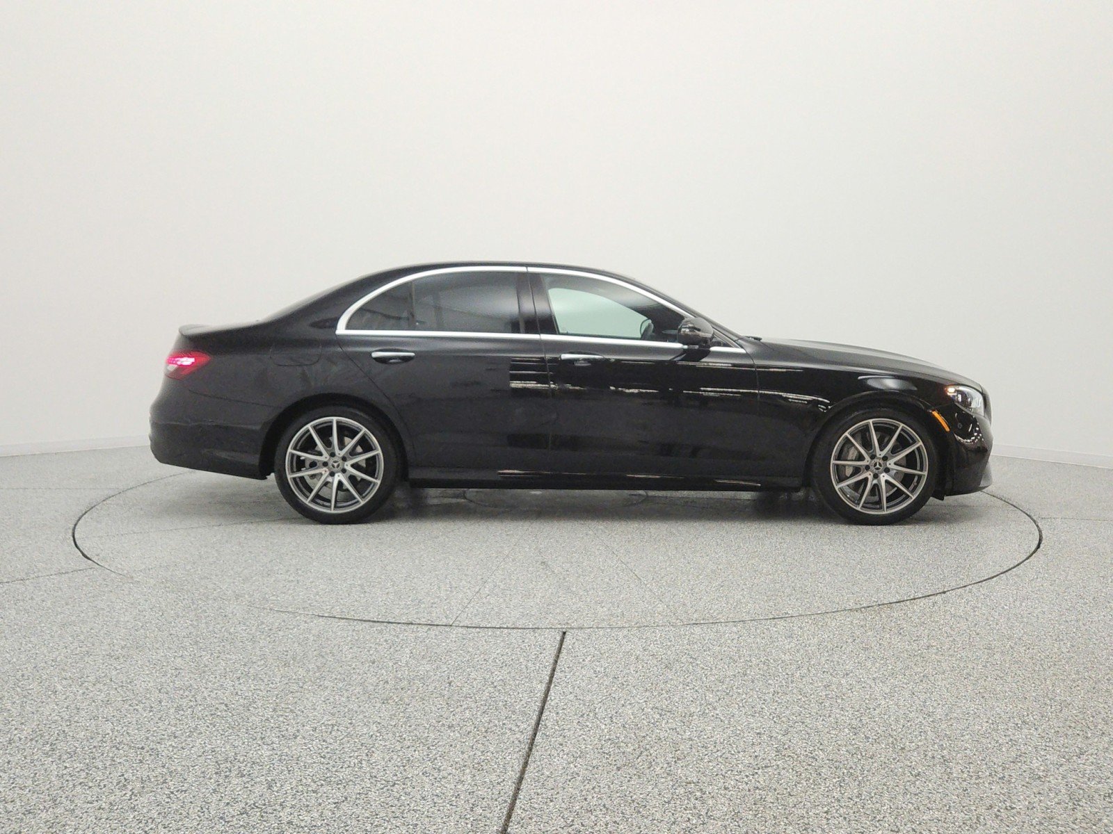 Certified Used 2023 Black Mercedes-Benz E 350 RWD Sedan image 4