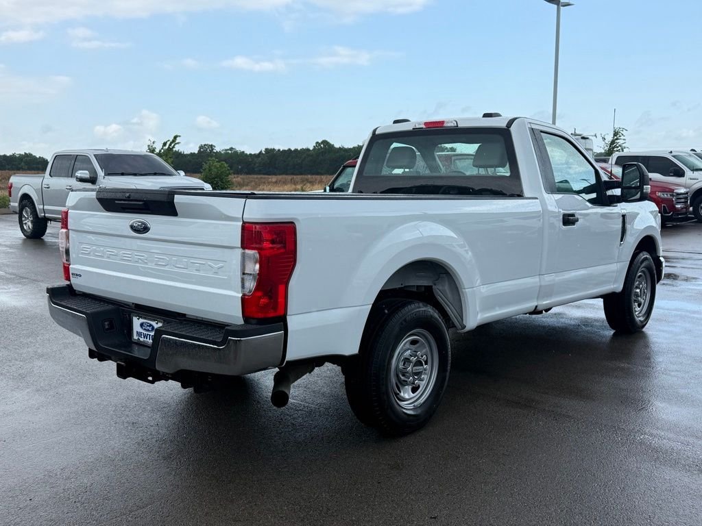 Used 2022 White Ford XL image 29