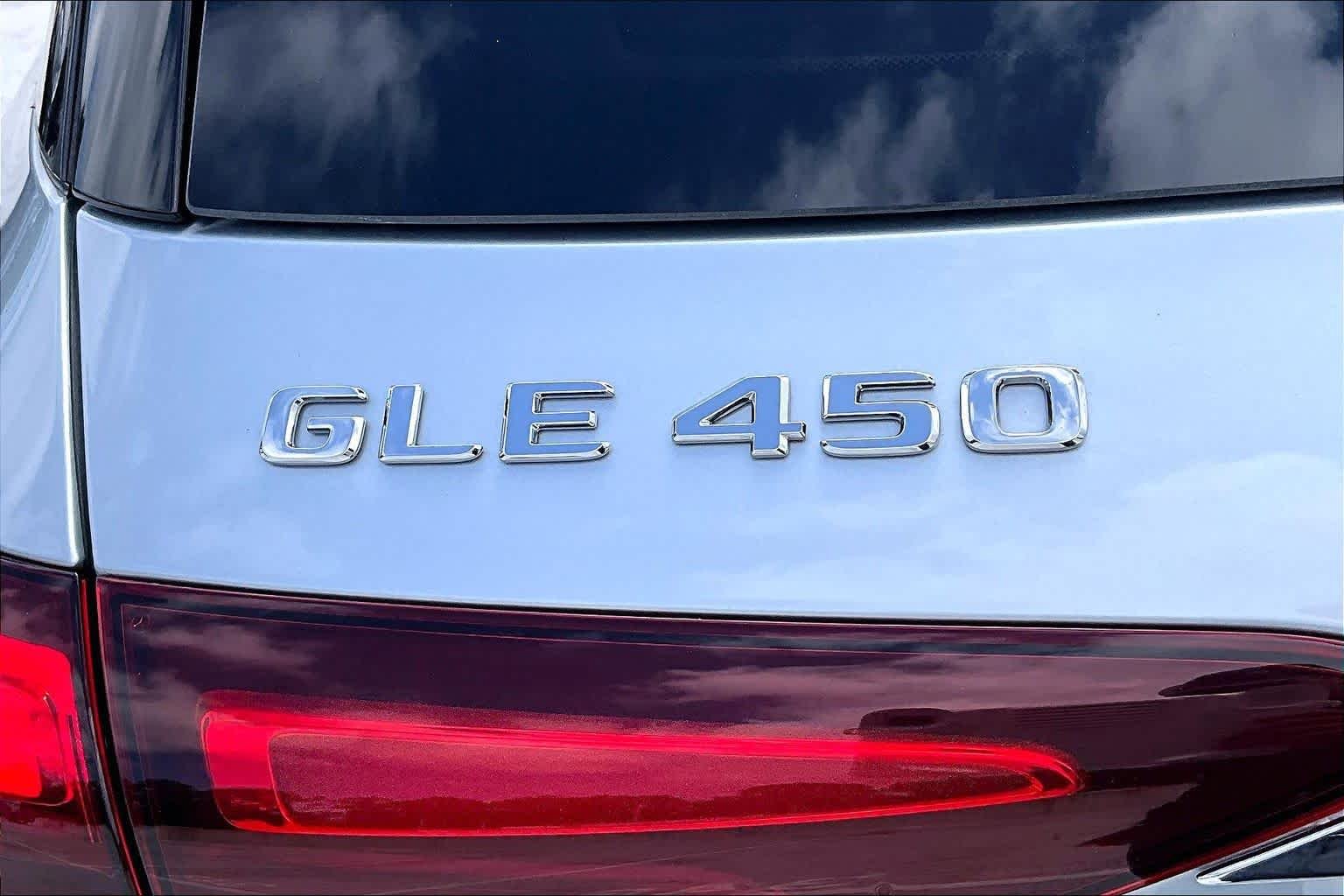 Used 2026 Cirrus Silver Metallic Mercedes-Benz GLE 450 image 31