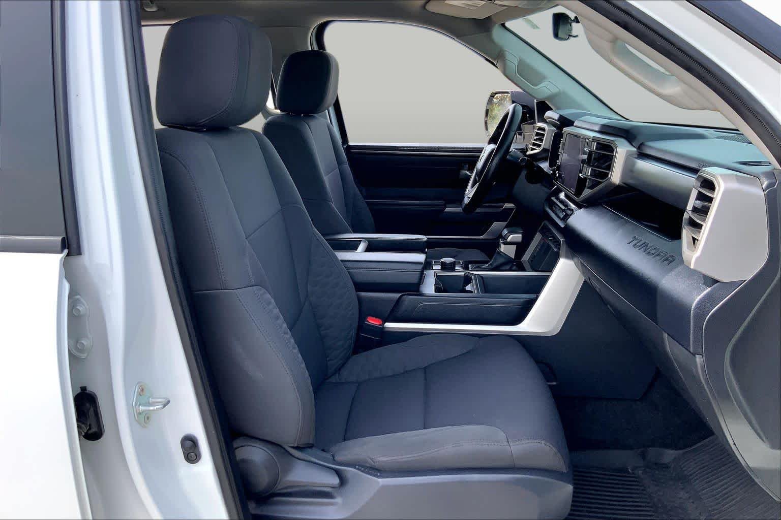 Used 2023 Ice Cap Toyota SR5 image 9