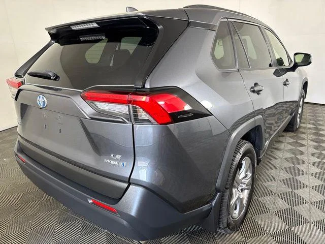 Certified Used 2024 MAGNETIC GRAY MET. Toyota  image 3