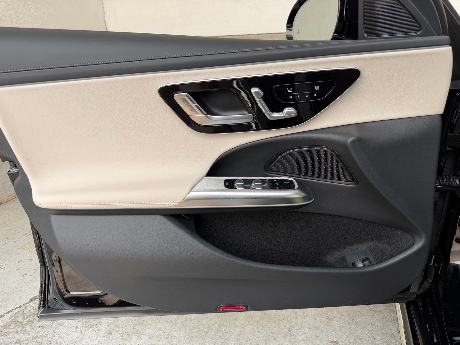 New 2026 Black Mercedes-Benz E 350 image 17