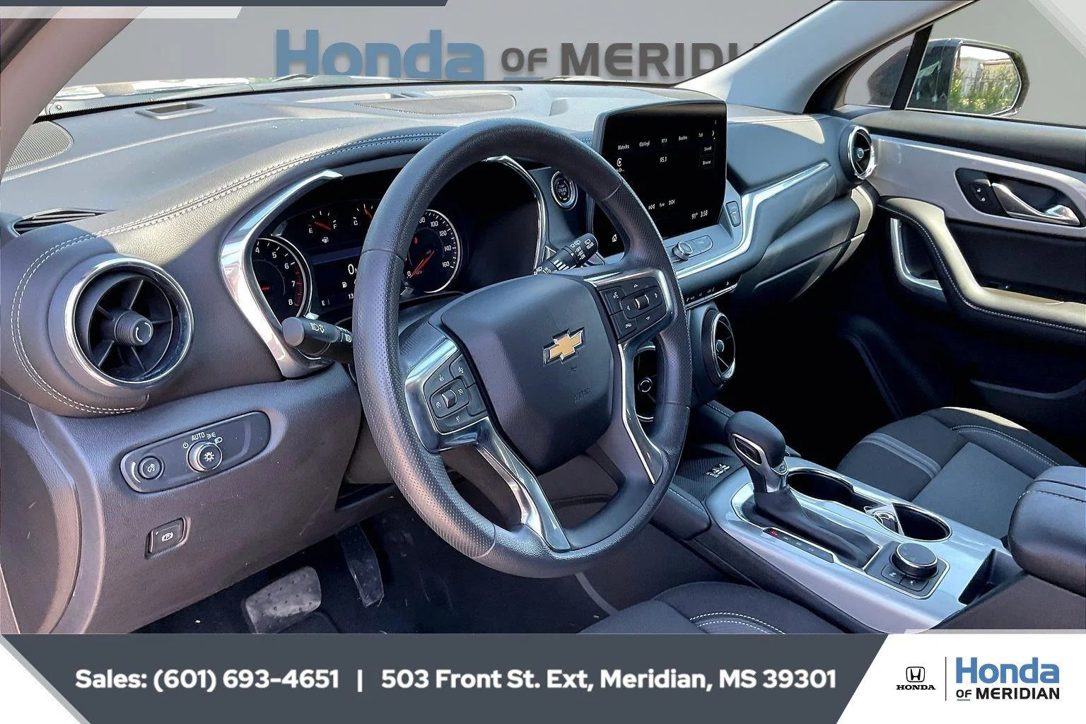 2024 Chevrolet Blazer 2LT - Photo 12