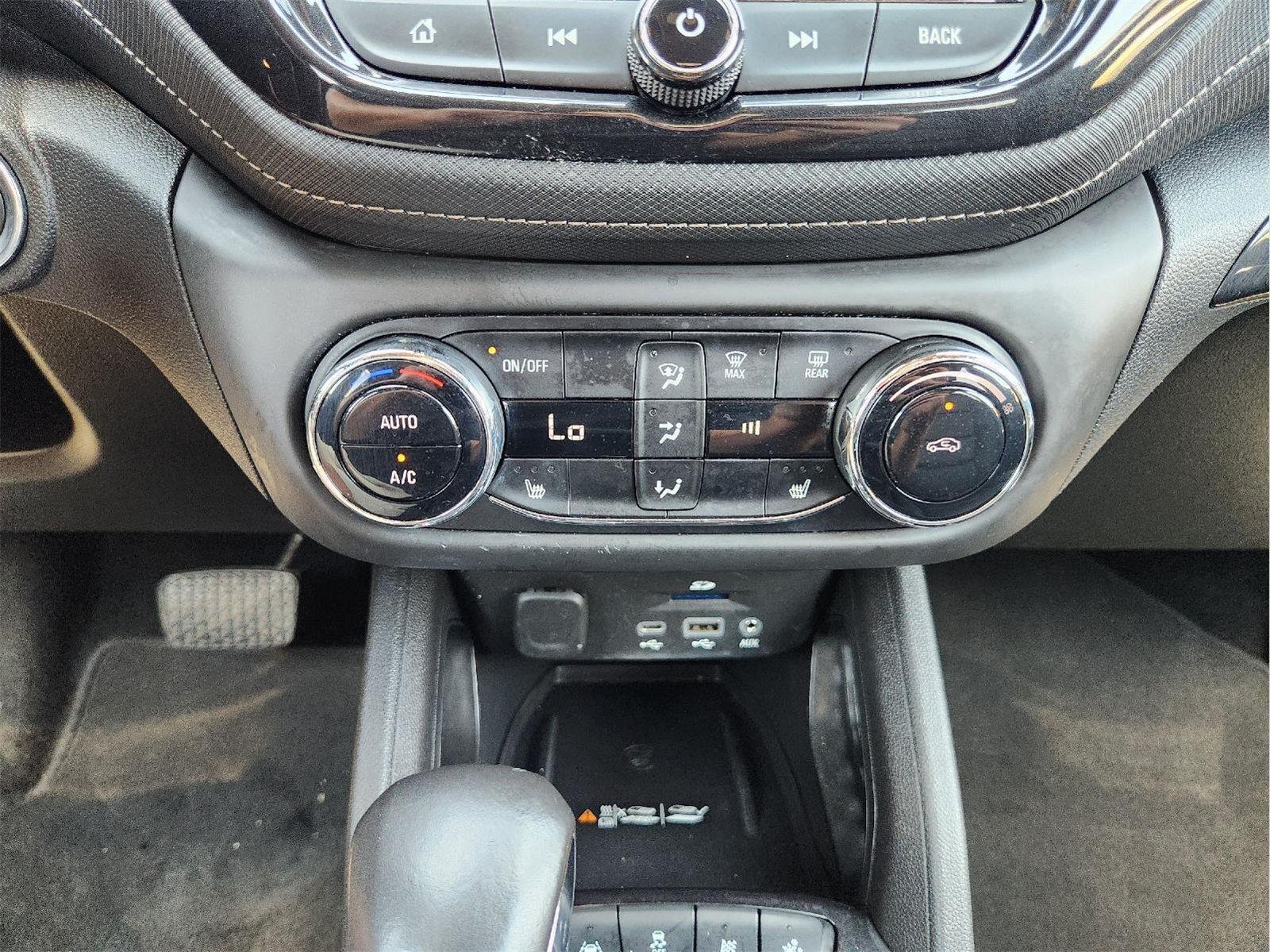 2023 Chevrolet Trailblazer photo 18 of 33