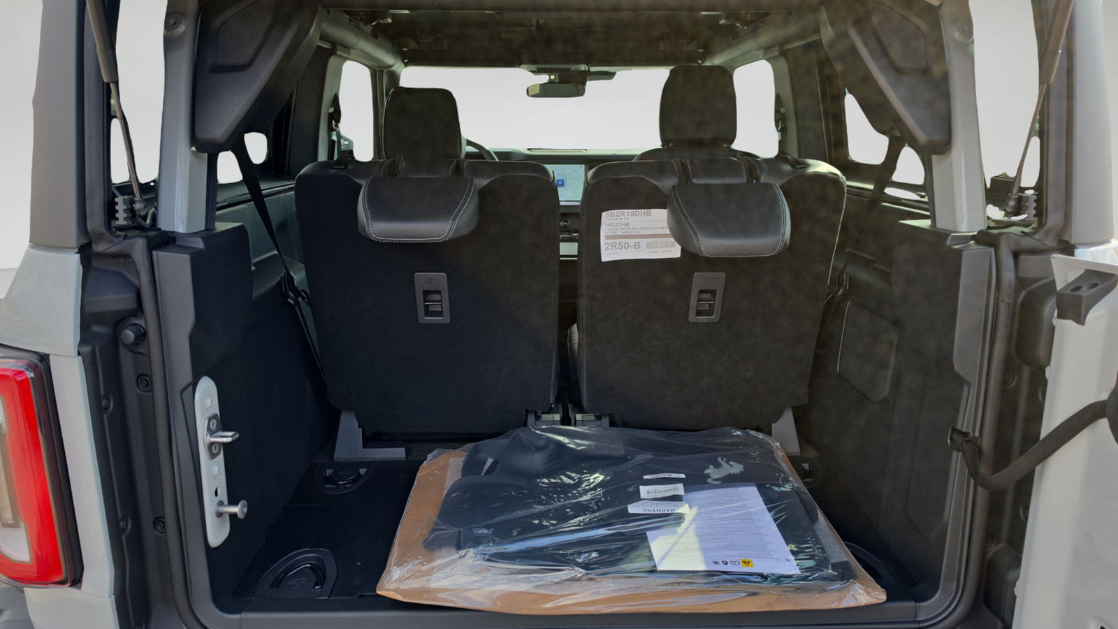 New 2026 Avalanche Gray Ford Badlands® image 20