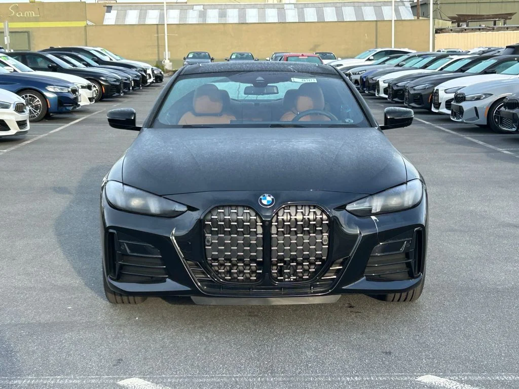 2026 BMW 4 Series 430i - Photo 8