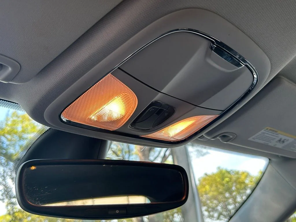 Used 2019 Gray Jeep Limited image 25