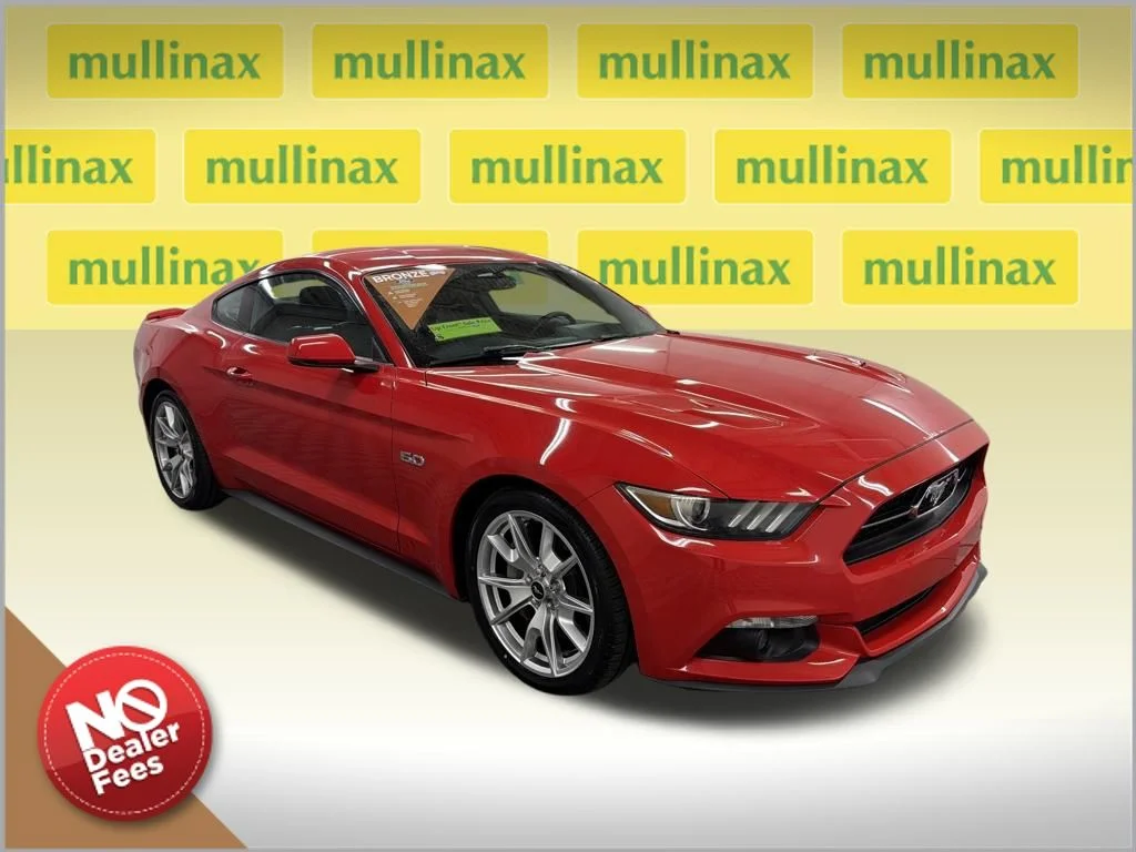 2015 Ford Mustang GT Coupe Premium's photo