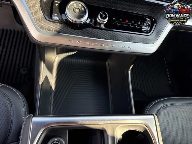 New 2025 Dark Matter Gray Metallic Ford Platinum® MAX image 21