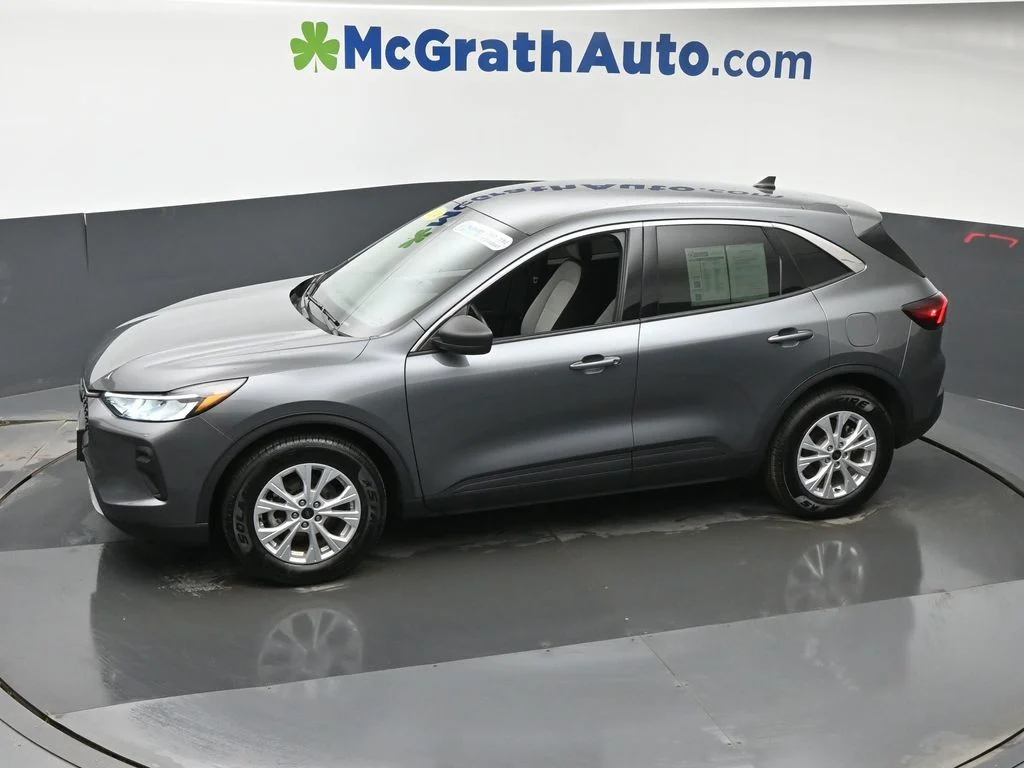 Used 2024 Gray Ford Active image 22