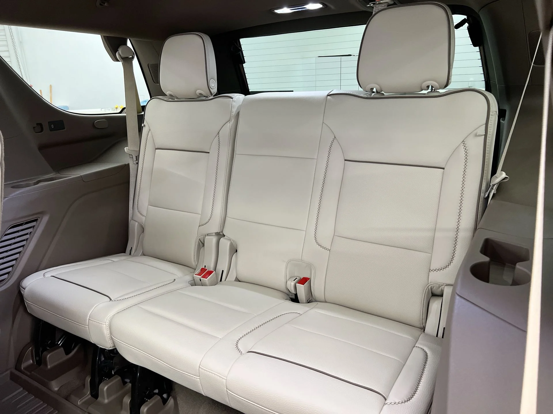 2026 GMC Yukon Denali - Photo 81