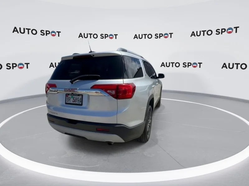 Used 2019 Silver GMC SLT image 2