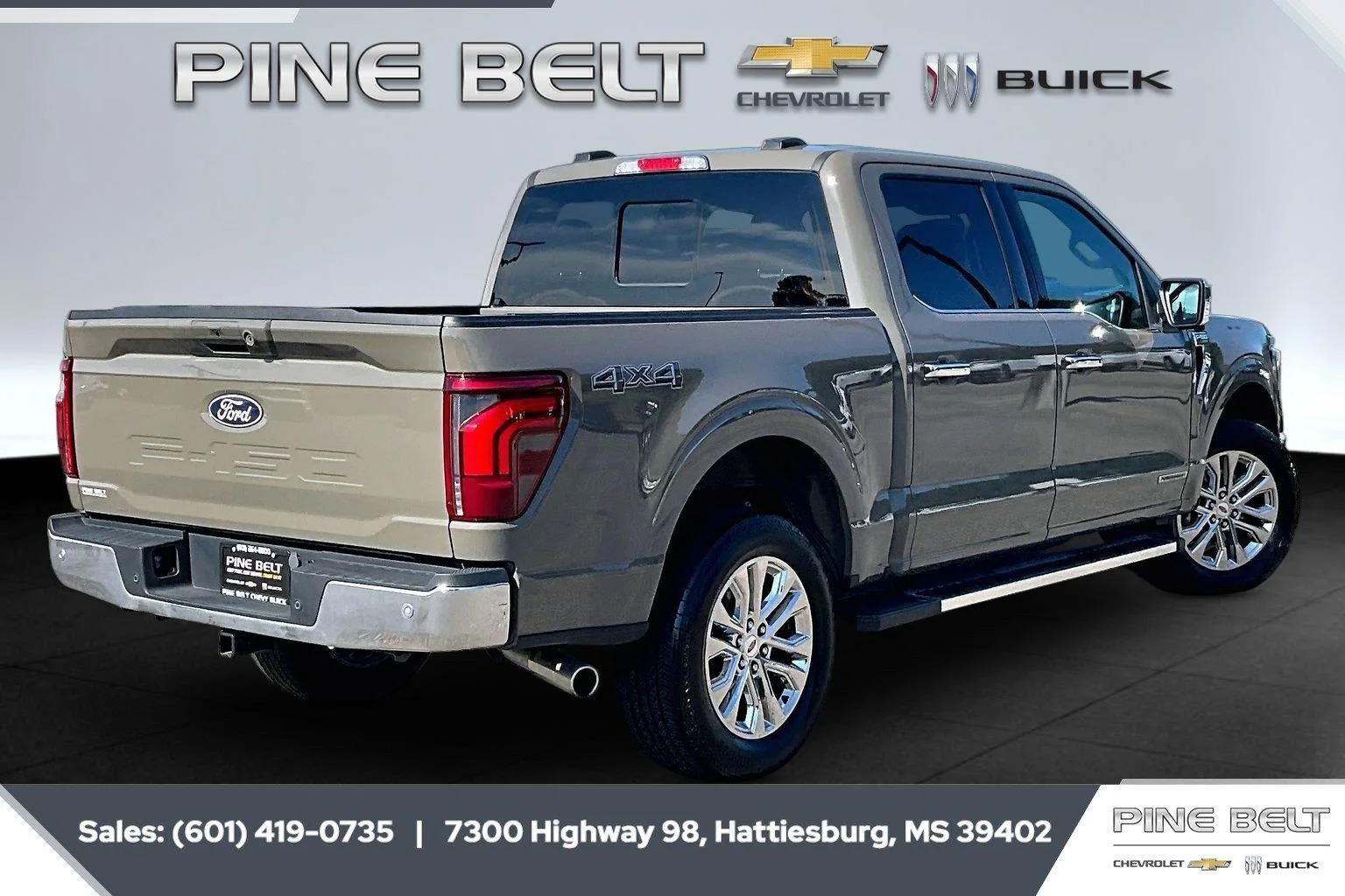 Used 2025 Marsh Gray Ford LARIAT image 12