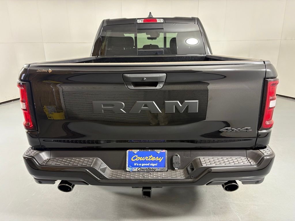 New 2026 Diamond Black Crystal Pearlcoat RAM Express image 7