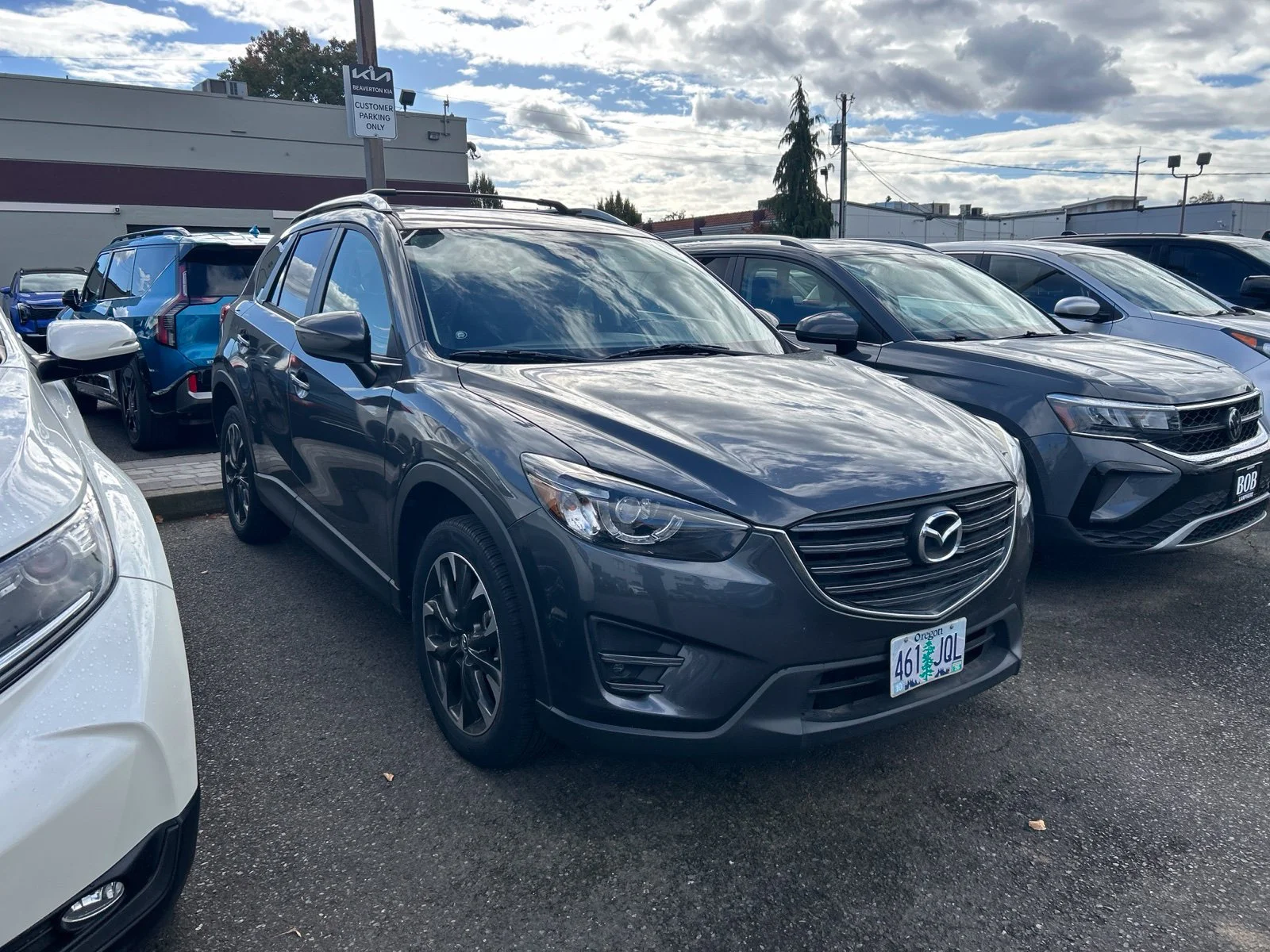 Used 2016 Meteor Gray Mica Mazda Grand Touring image 2