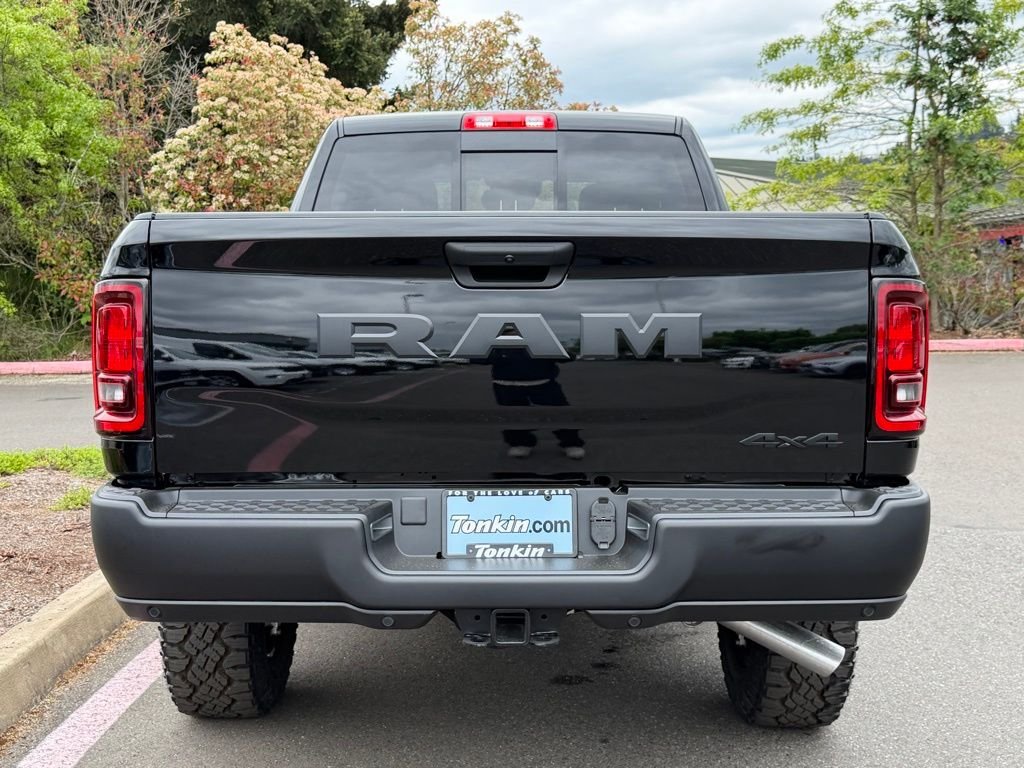 New 2026 Diamond Black Crystal Pearl-Coat Exterior Paint RAM Tradesman image 6