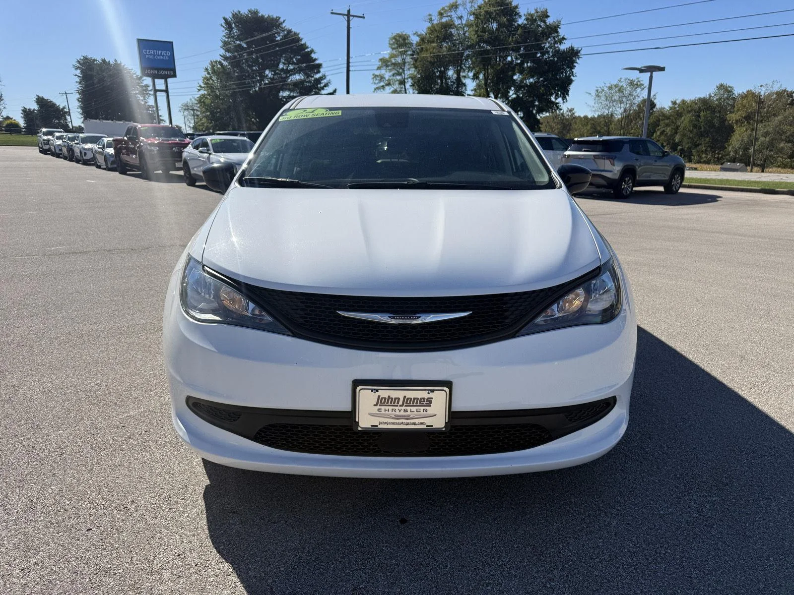 Used 2024 Bright White Clearcoat Chrysler LX image 16
