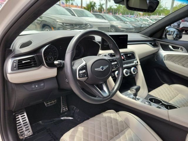 2023 GENESIS G70 Standard - Photo 17