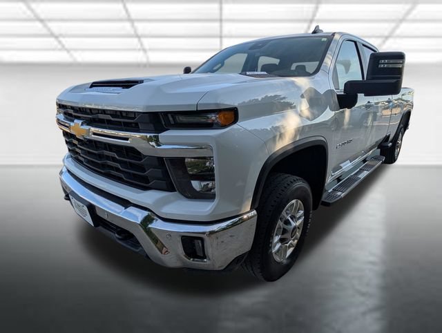 Used 2025 Summit White Chevrolet LT image 30