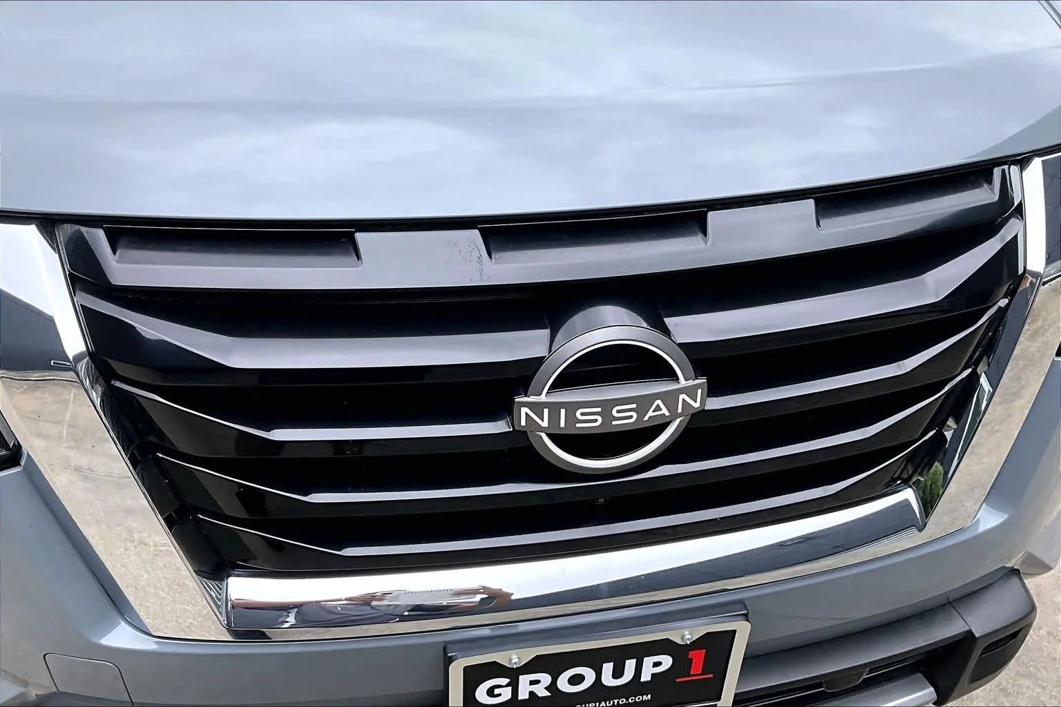 Used 2023 Solid Gray/Super Black Nissan SL image 28