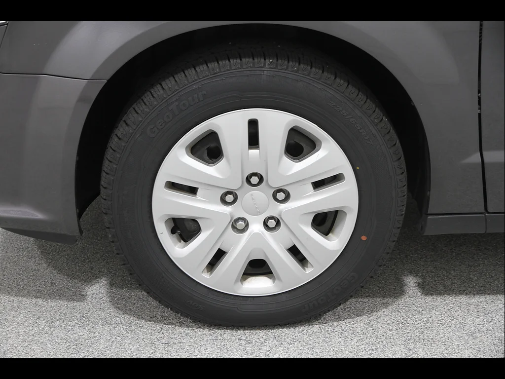 Used 2016 Granite Crystal Metallic Clear Coat Dodge American Value Package image 20