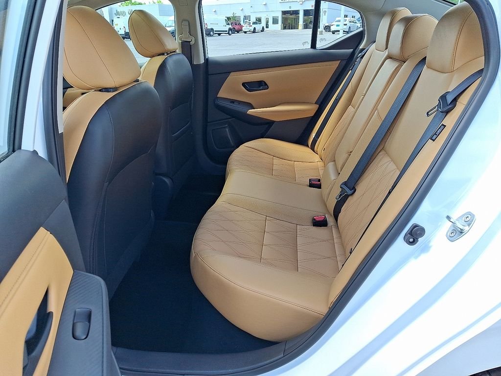 Used 2024 White Nissan SV image 11
