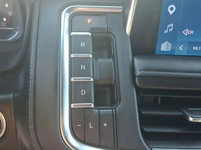 Used 2022 Blue Chevrolet LT image 15