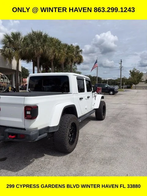 Used 2021 White Jeep Rubicon image 4