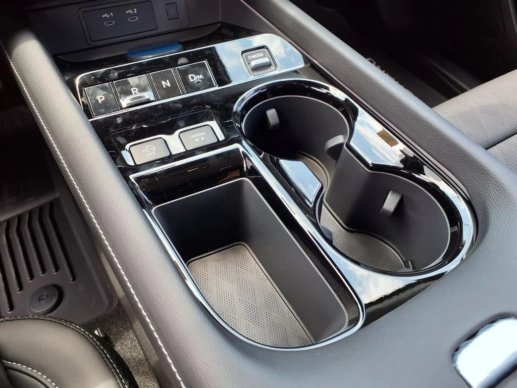 New 2026 Everest White Pearl TriCoat Nissan Platinum image 11