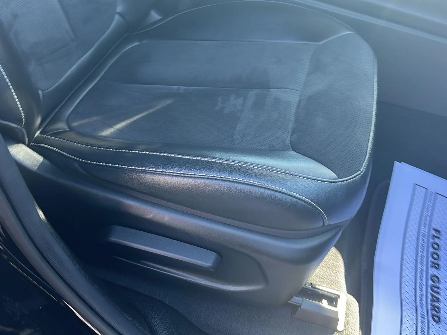 2024 Jeep Grand Cherokee L Altitude - Photo 31