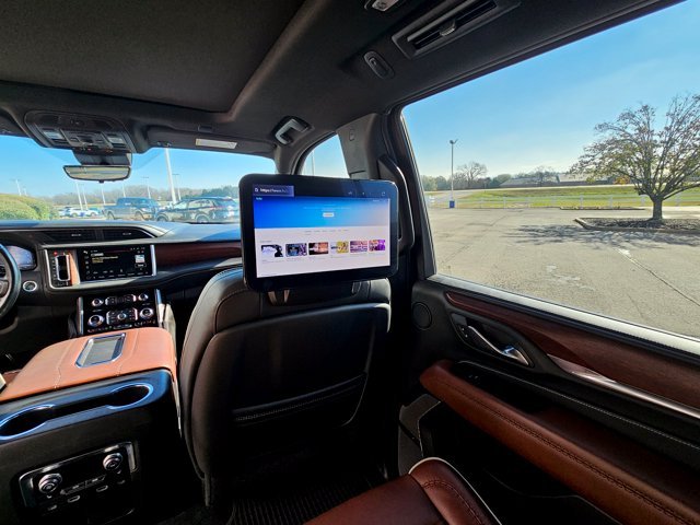 2024 GMC Yukon Denali Ultimate - Photo 27