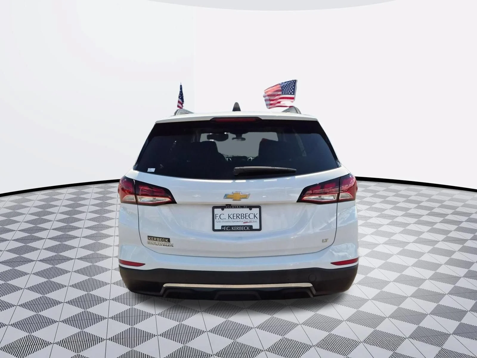 Used 2024 Summit White Chevrolet LT image 6