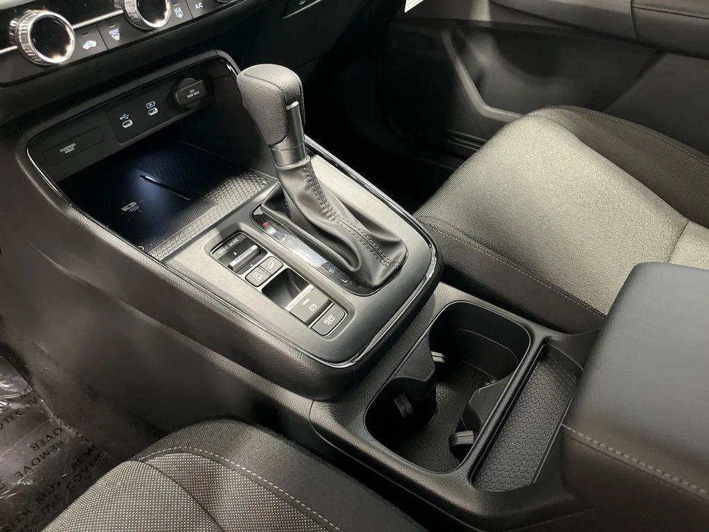2026 Honda CR-V LX - Photo 17