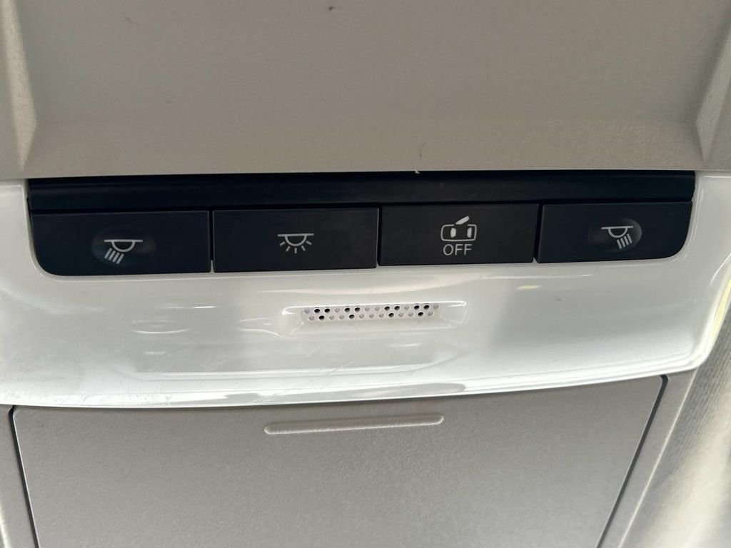 Used 2025 Gray Nissan S image 28
