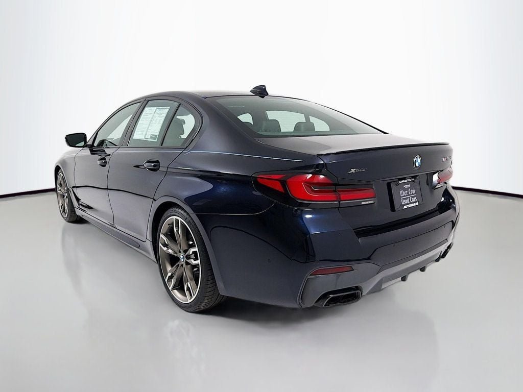 Used 2021 Carbon Black Metallic BMW M550i xDrive image 5