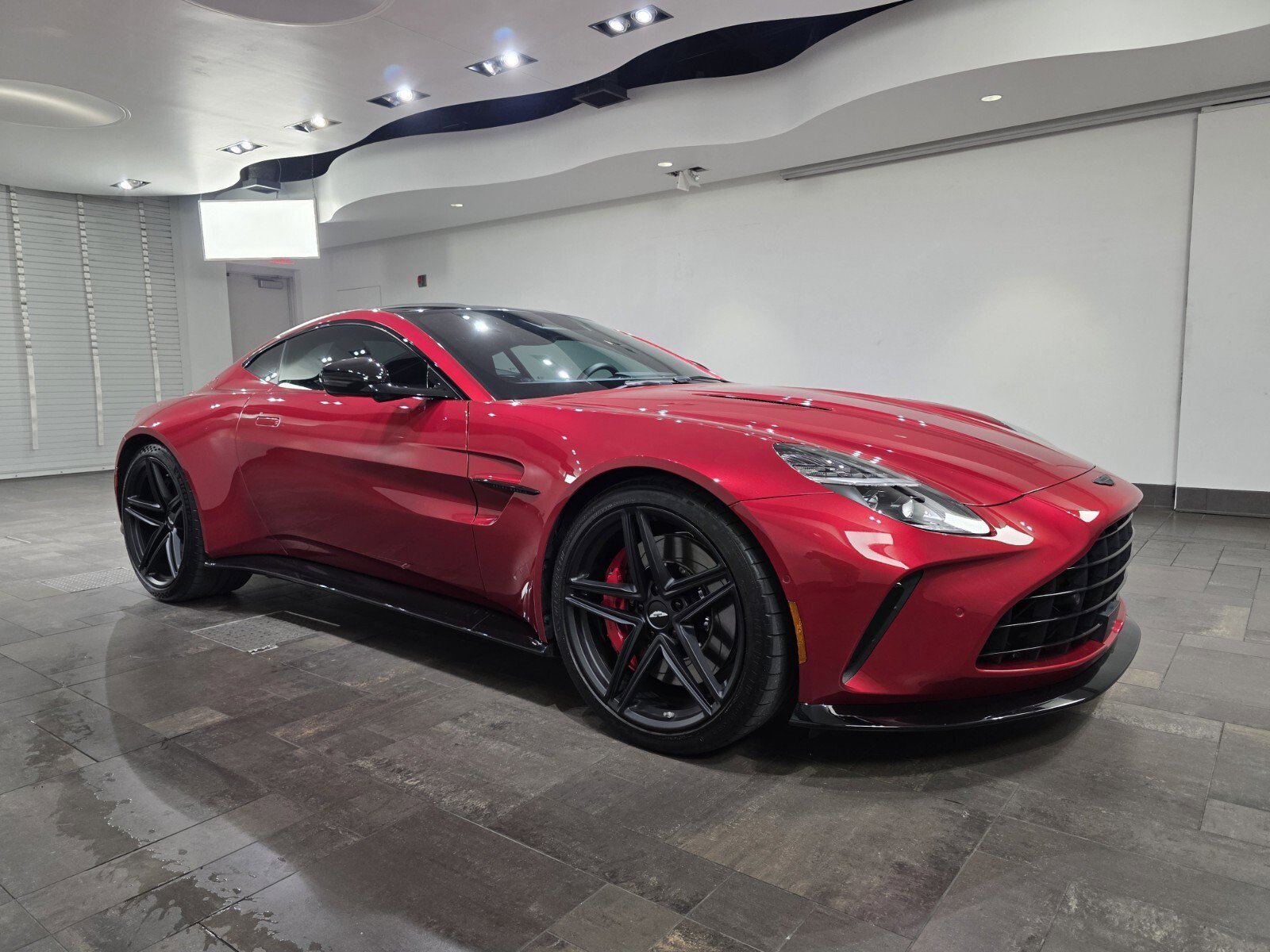 2025 Aston Martin Vantage 4.0 V8 AUTO's photo