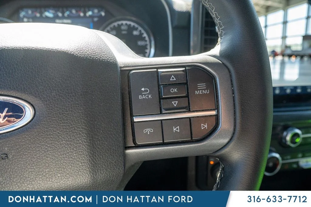 Used 2023 Black Ford XLT image 14
