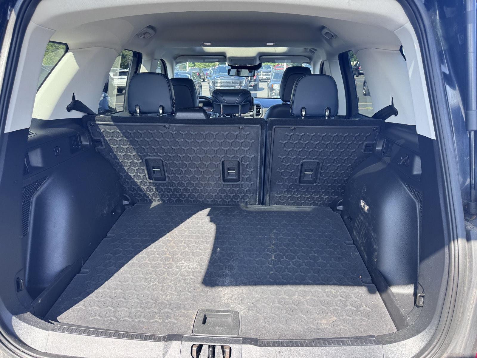 Used 2021 Shadow Black Ford Outer Banks image 7