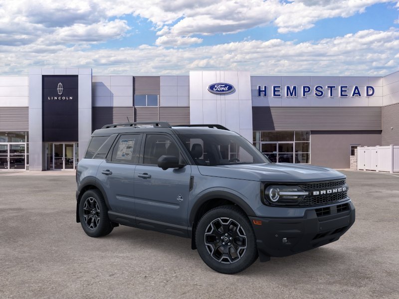New 2026 Azure Gray Metallic Tri-Coat Ford Outer Banks® image 7