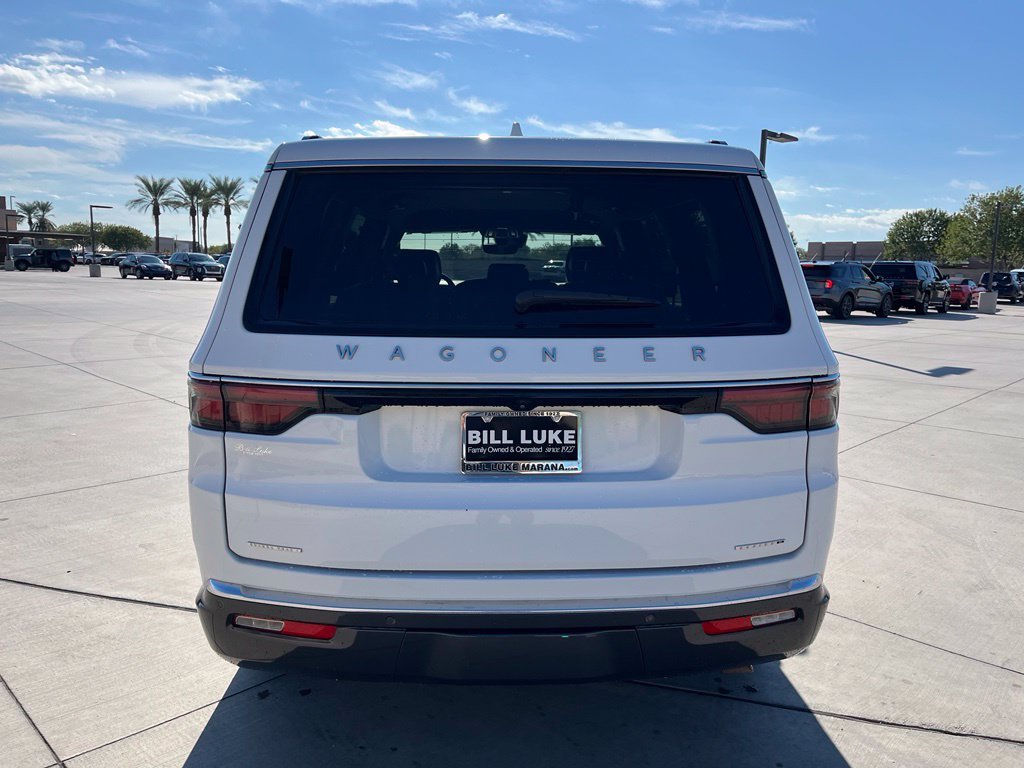 Used 2022 White Jeep Series II image 11