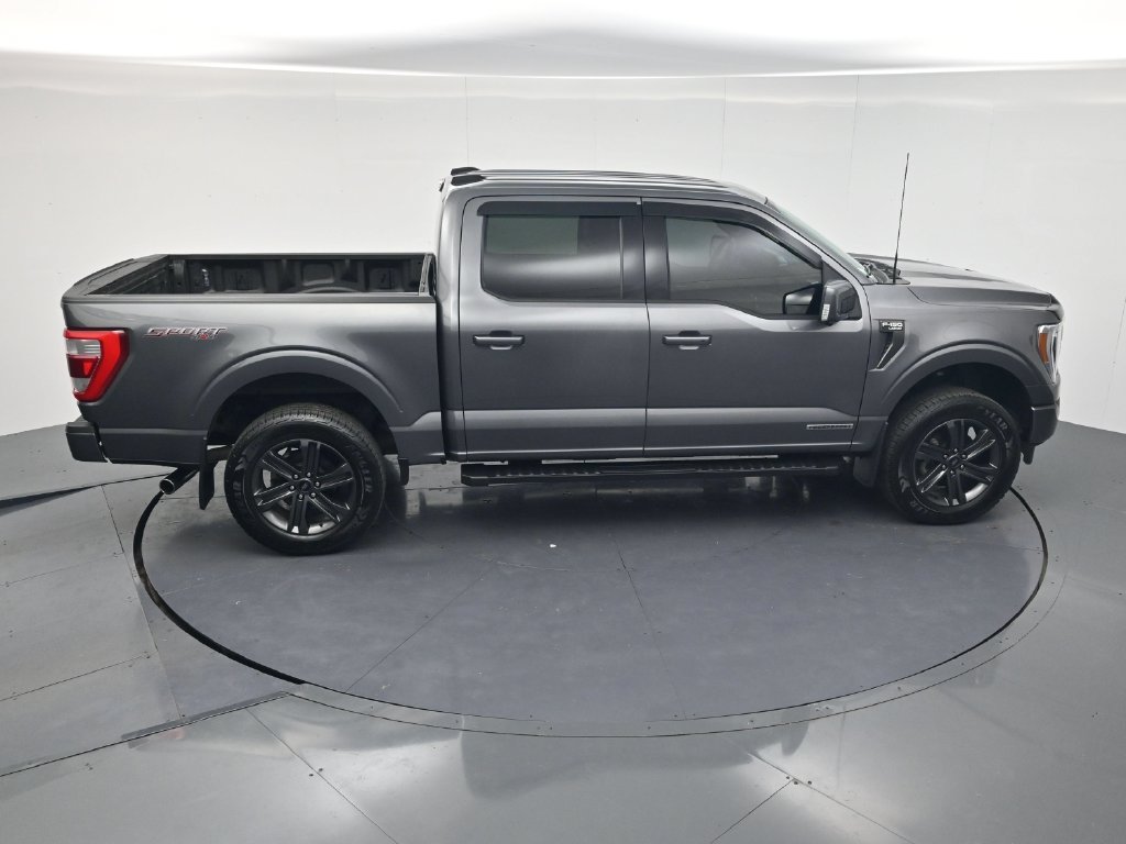 Used 2023 Gray Metallic Ford Lariat image 42