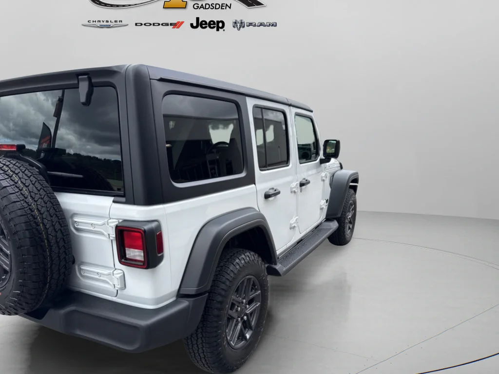 New 2026 Bright White Clear-Coat Exterior Paint Jeep Sport S image 9