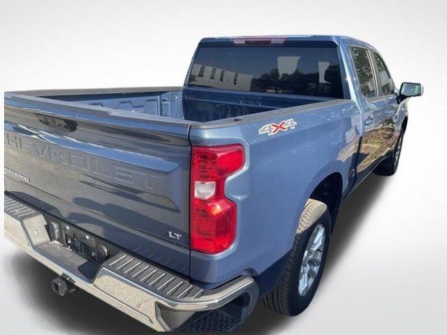 Used 2024 Blue Chevrolet LT image 5